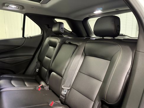 Used 2019 Chevrolet Equinox Premier image 30