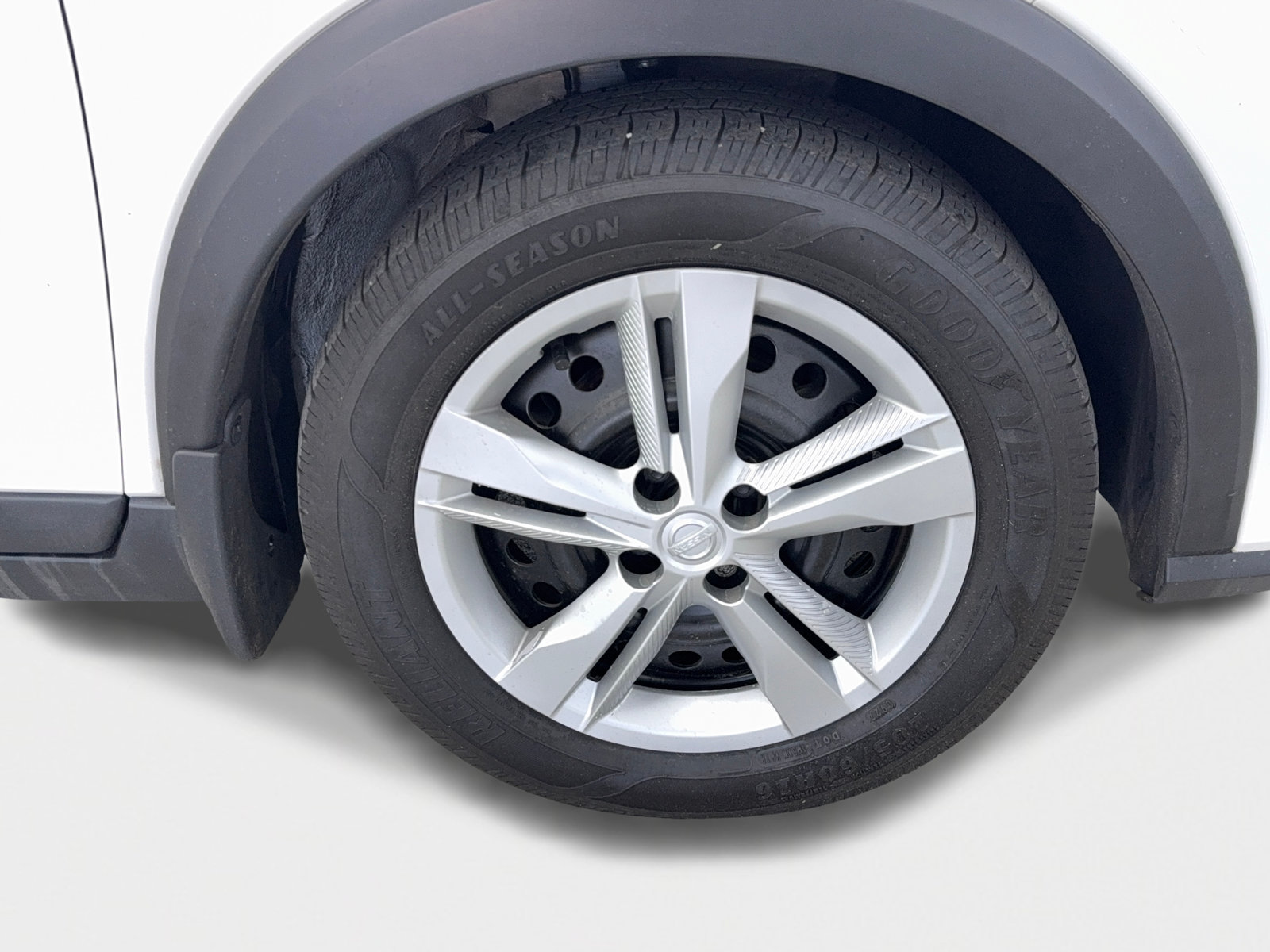 Used 2023 Nissan Kicks S FWD image 53