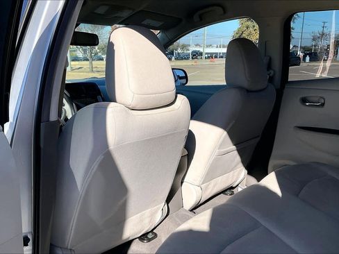 Used 2011 Nissan Leaf w/ Protection Pkg image 12