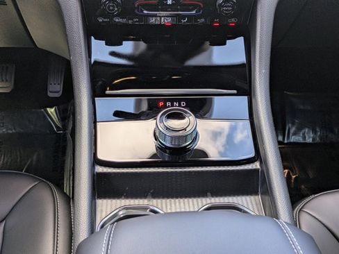 New 2025 Jeep Grand Cherokee L Limited w/ Black Appearance Package image 17