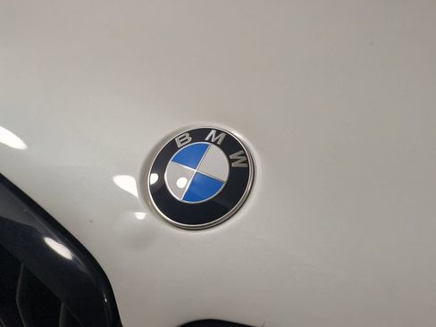 Used 2023 BMW X5 xDrive40i w/ Premium Package AWD/4WD image 13
