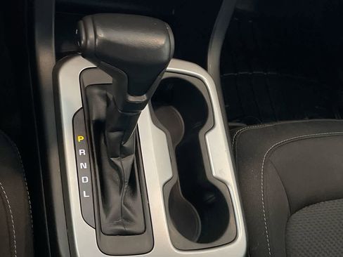 Used 2020 Chevrolet Colorado LT image 20