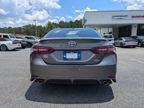 Used 2021 Toyota Camry XSE FWD image 6