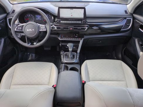 Used 2023 Kia Seltos EX AWD/4WD image 15