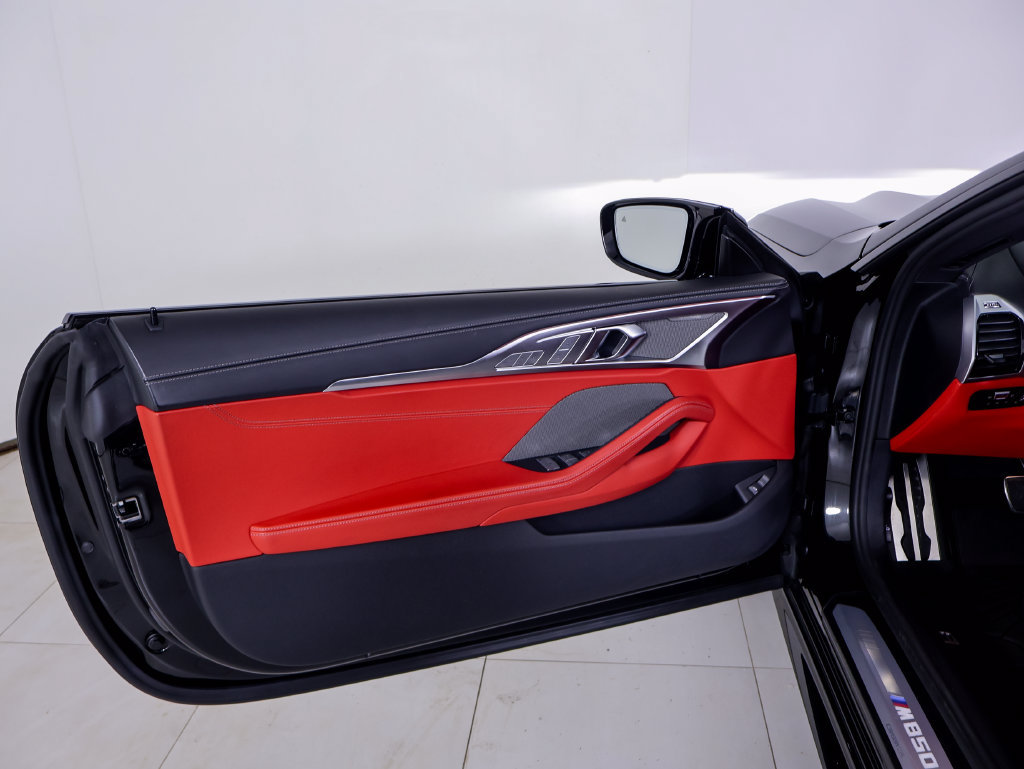Used 2023 BMW M850i xDrive Convertible AWD/4WD image 23