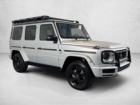 Used 2023 Mercedes-Benz G 550 image 3