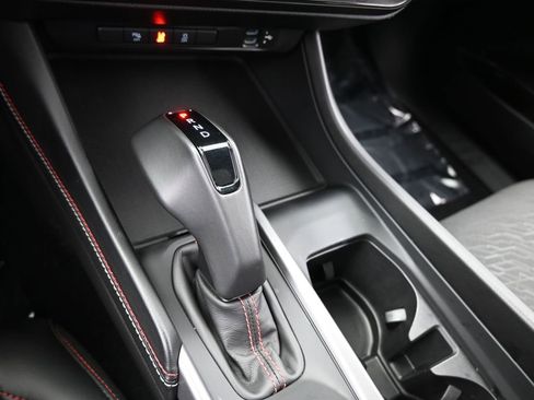 Used 2025 Dodge Charger R/T w/ Sun & Sound Package image 31