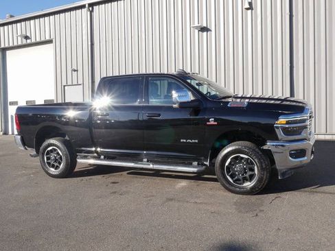 Used 2025 RAM 2500 Laramie image 5