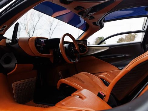 Used 2020 McLaren Speedtail RWD image 43