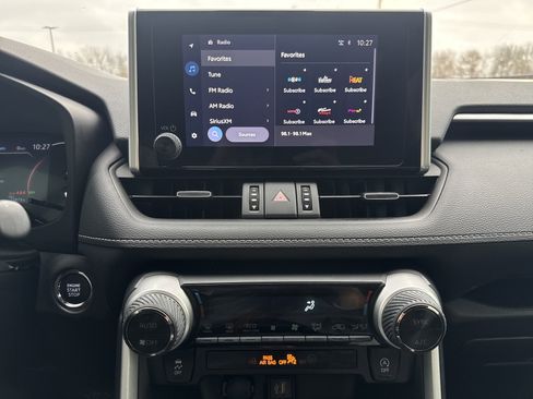 Used 2024 Toyota RAV4 XLE Premium image 12