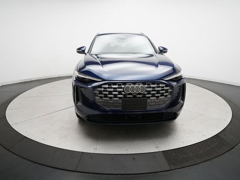 Used 2025 Audi Q5 Premium Plus w/ Premium Plus image 5