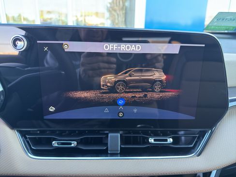 New 2026 Chevrolet Equinox ACTIV w/ Convenience Package III image 40