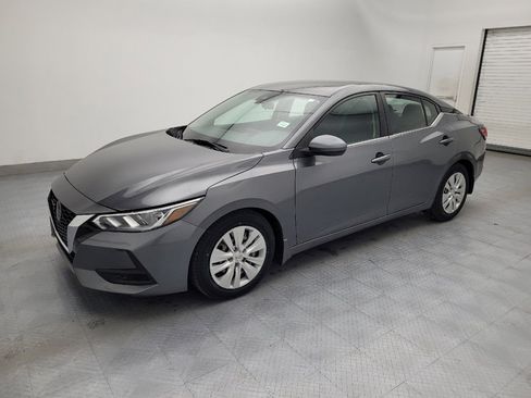 Used 2020 Nissan Sentra S image 2