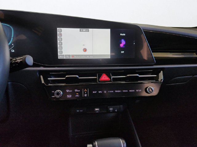 Certified 2023 Kia Niro FWD image 18