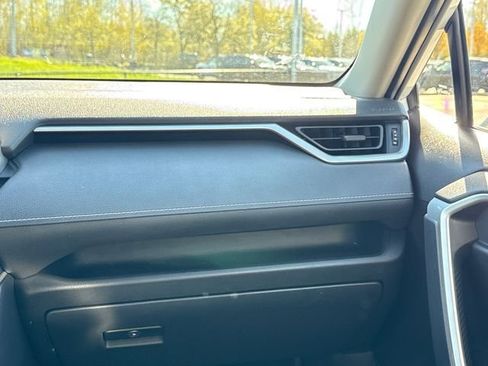 Used 2024 Toyota RAV4 XLE w/ Convenience Package image 13