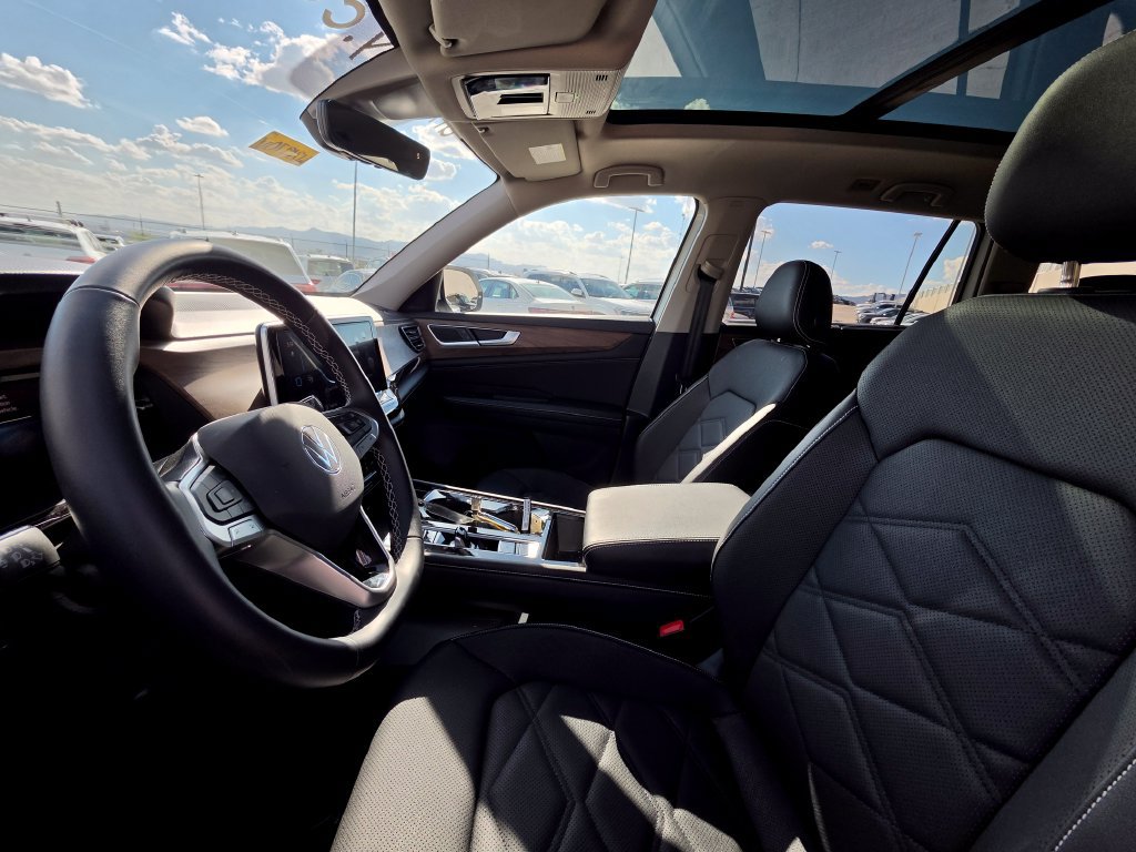 Certified 2026 Volkswagen Atlas SE FWD image 14