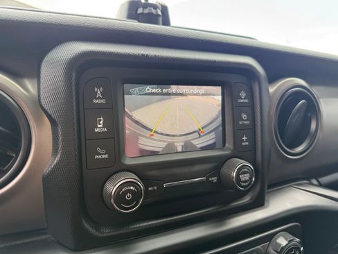 Used 2020 Jeep Wrangler Unlimited Sport image 20