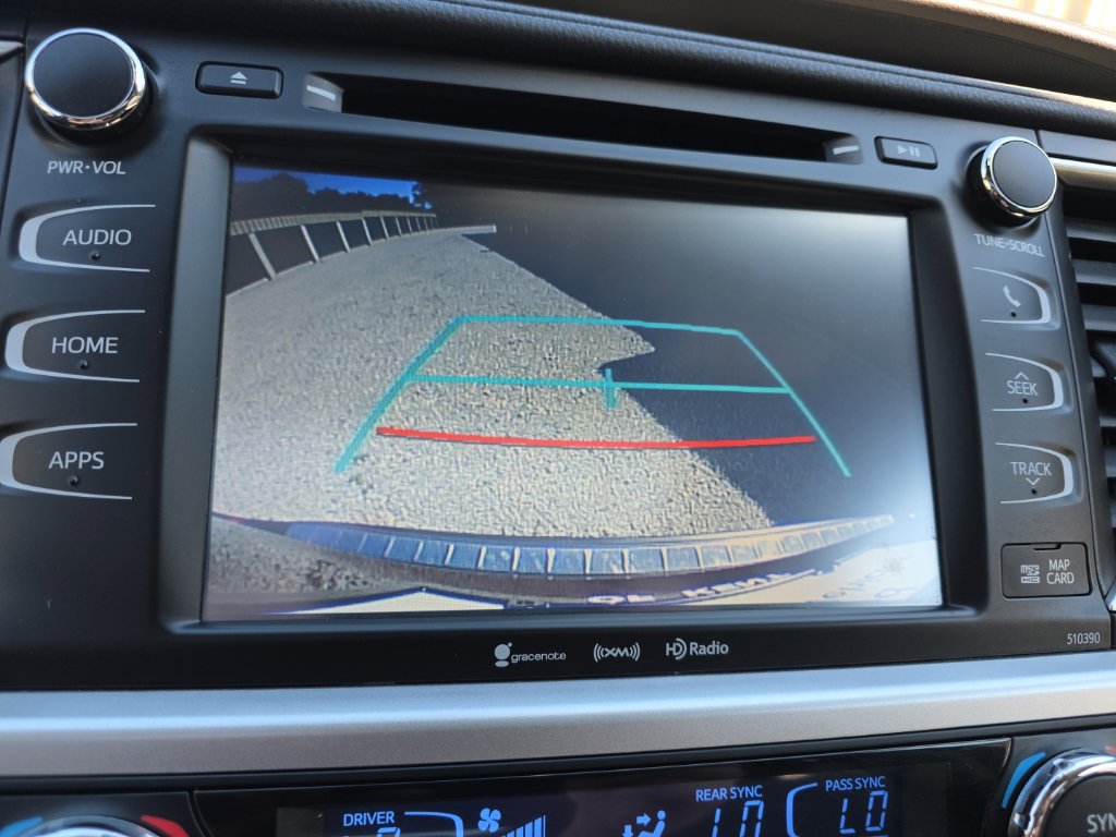 Certified 2019 Toyota Highlander XLE w/ Protection Package #3 AWD/4WD image 23