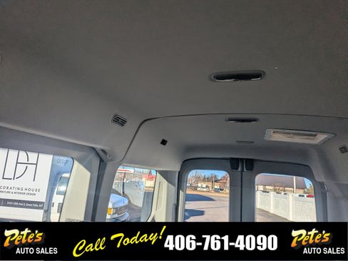 Used 2017 Ford Transit 150 XLT image 30