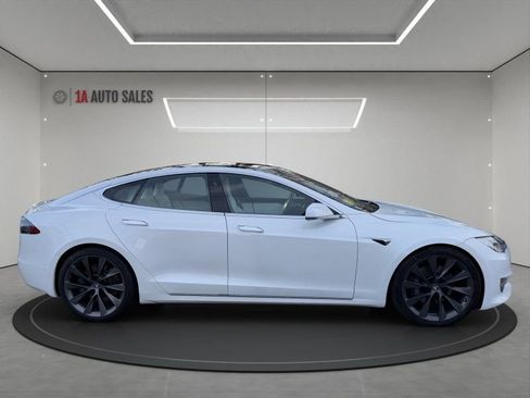 Used 2020 Tesla Model S AWD image 6