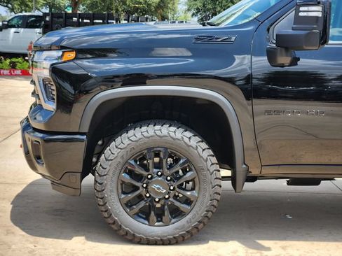 New 2026 Chevrolet Silverado 2500 LT w/ Trail Boss Package AWD/4WD image 16