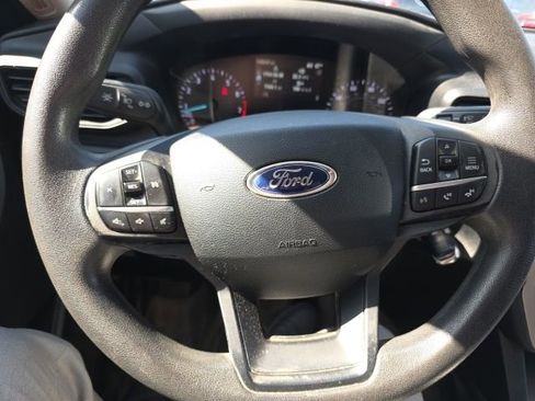 Used 2021 Ford Explorer 2WD image 6