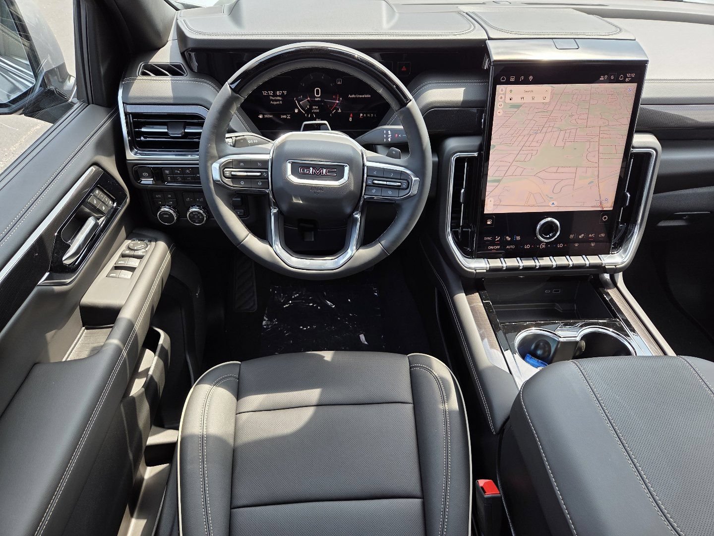 New 2026 GMC Yukon Elevation w/ Elevation Premium Package AWD/4WD image 5