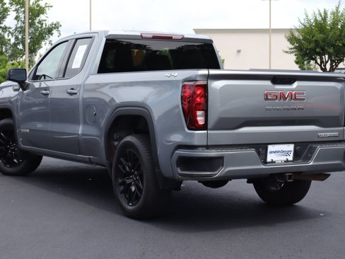 Used 2023 GMC Sierra 1500 Elevation AWD/4WD image 3
