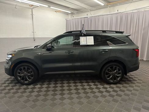 Certified 2023 Kia Sorento X-Line EX AWD/4WD image 10