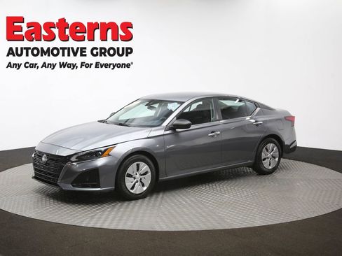 Used 2024 Nissan Altima 2.5 S image 56