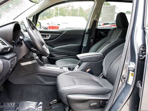 Used 2023 Subaru Forester Premium AWD/4WD image 12