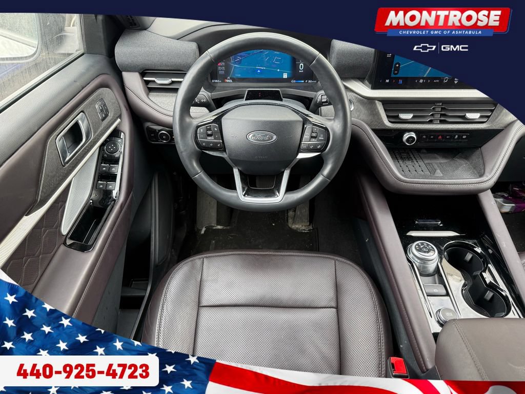 Used 2025 Ford Explorer Platinum w/ LUX Leather Package AWD/4WD image 28