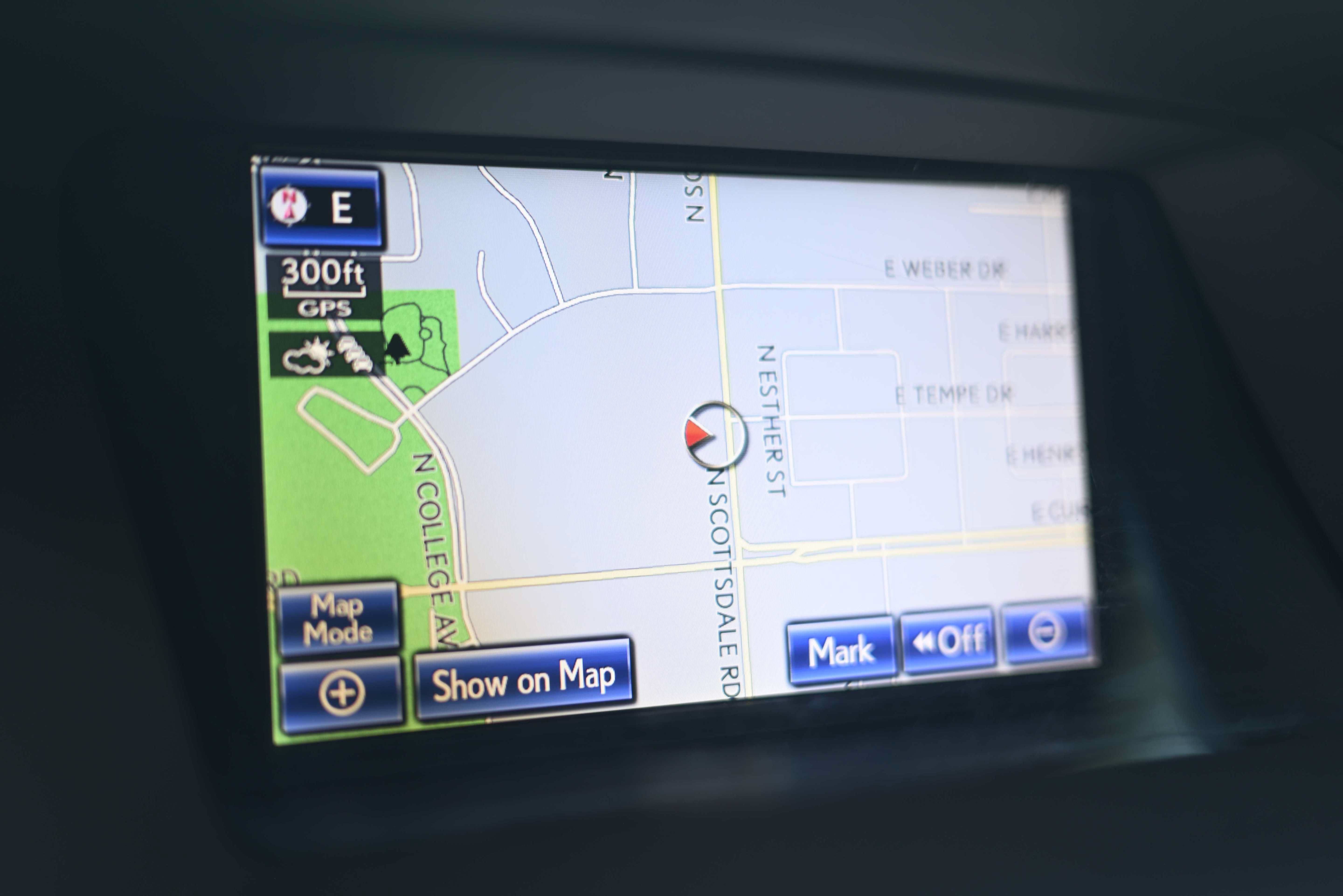 Used 2013 Lexus RX 450h AWD w/ Navigation Pkg image 19