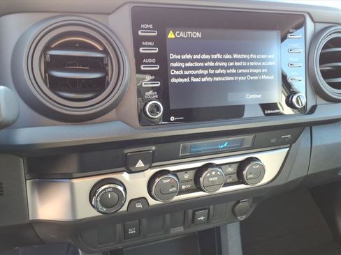 Used 2023 Toyota Tacoma SR image 23