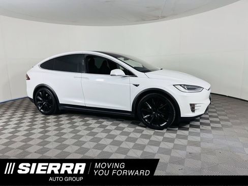 Used 2021 Tesla Model X Long Range image 1