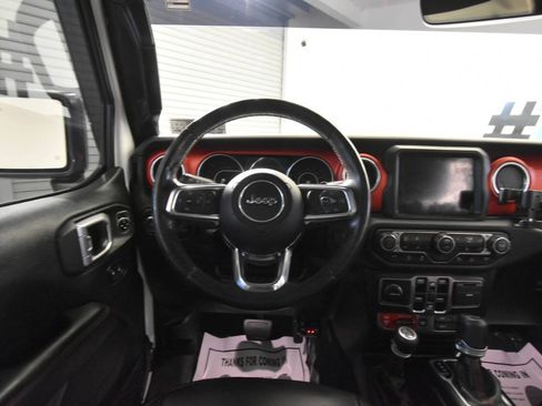 Used 2018 Jeep Wrangler Unlimited Rubicon AWD/4WD image 21