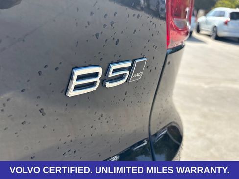 Used 2024 Volvo XC40 B5 Ultimate AWD/4WD image 9