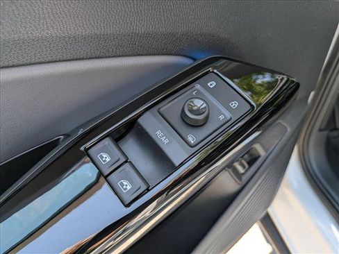 Certified 2023 Volkswagen ID.4 Pro S RWD image 29