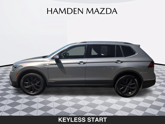 Used 2024 Volkswagen Tiguan SE AWD/4WD image 6