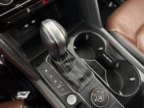 Used 2022 Volkswagen Atlas SEL Premium image 49