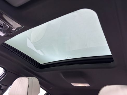 Used 2017 BMW X6 xDrive35i image 11