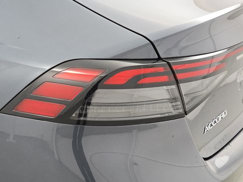 Certified 2024 Honda Accord LX image 32