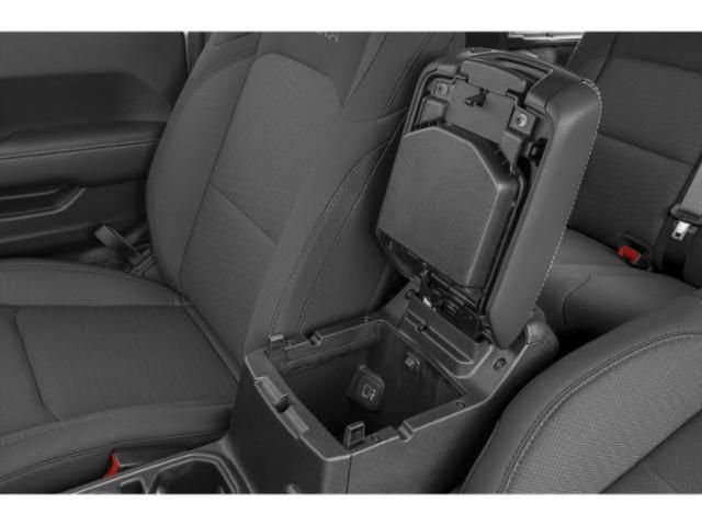 Used 2018 Jeep Wrangler Unlimited Sahara AWD/4WD image 15