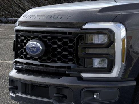New 2026 Ford F250 XL w/ STX Appearance Package AWD/4WD image 17