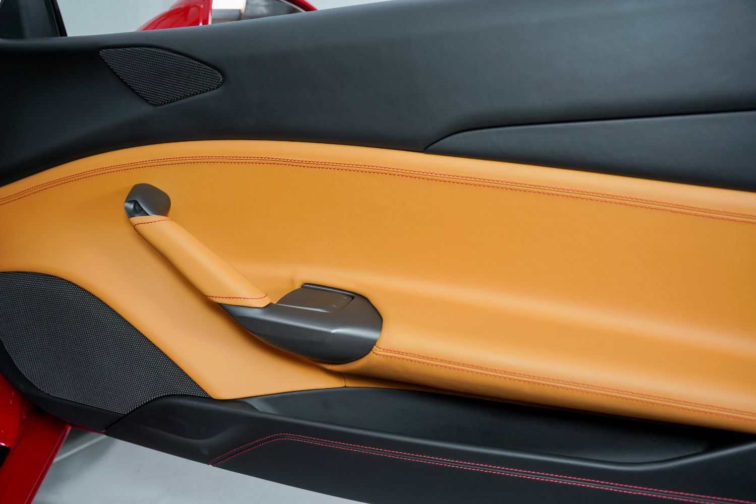 Used 2017 Ferrari 488 Spider RWD image 40