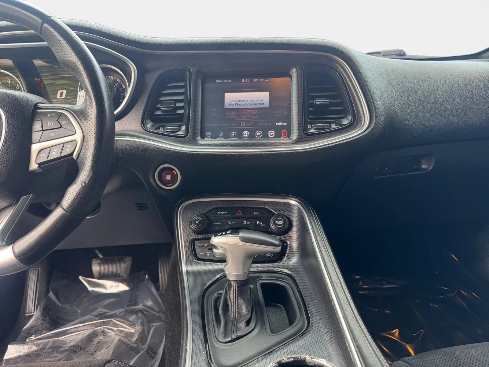 Used 2016 Dodge Challenger SRT w/ Technology Group RWD image 13