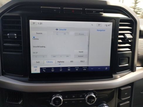 Certified 2022 Ford F150 XLT w/ Equipment Group 302A High image 43