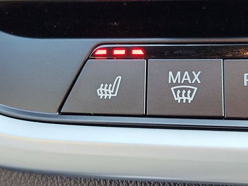 Certified 2022 BMW X5 xDrive40i w/ Premium Package image 24