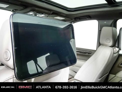 New 2026 GMC Yukon XL Elevation w/ Elevation Premium Package image 19