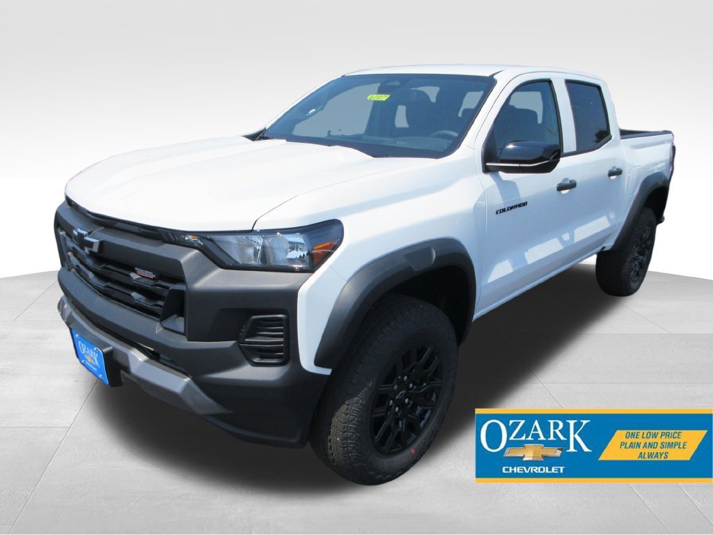 New 2026 Chevrolet Colorado Trail Boss AWD/4WD 360° Tour
